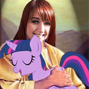 La creadora de My Little Pony quiere rescatar Fighting is Magic