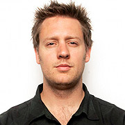 A Neill Blomkamp le sigue haciendo tilín la peli de Halo