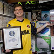 10.607 juegos: la colección de videojuegos que tiene el récord Guinness