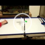 Convierten una impresora 3D en una máquina de Air Hockey para un jugador