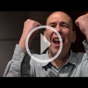 Gilbert Gottfried pone voz a los jueguicos