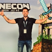 Rob McElhenney será el director de la película de Minecraft
