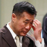 El senador anti-videojuegos violentos irá a la cárcel