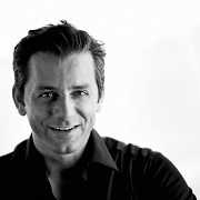 Eric Hirshberg, CEO de Activision, se va de la compañía en marzo