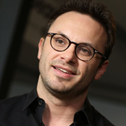 Brendan Iribe, cofundador y ex-CEO de Oculus, deja la compañía [actualizada]