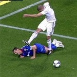 Los juegos de fútbol generan más violencia que los shooters