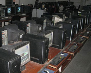Gold_farming_China4.jpg china utilizo presos para tareas de gold farming en world of warcraft