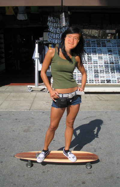 newell_longboard.jpg no habra novedades de valve en el e3