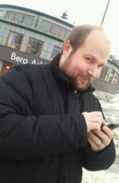px-Notchphoto.jpg notch tampoco quiere saber nada de minecraft en steam