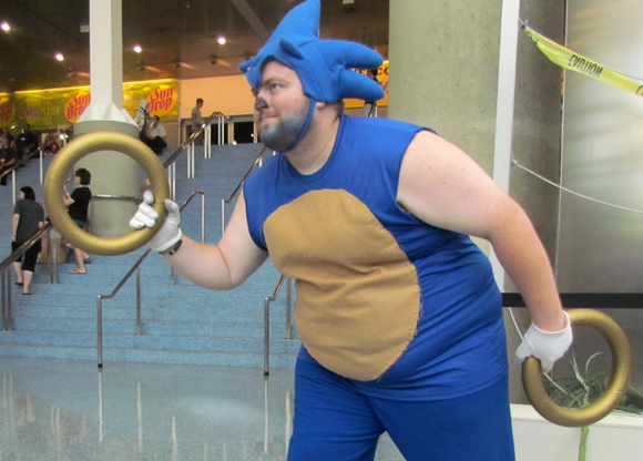 Sonic The Hedgehog mata a un adolescente en Inglaterra Sonic The Hedgehog mata a un adolescente en Inglaterra