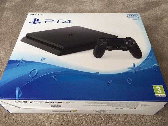 Se filtra una supuesta PlayStation 4 Slim