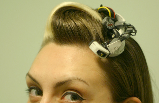 glados-face01 glados-face01
